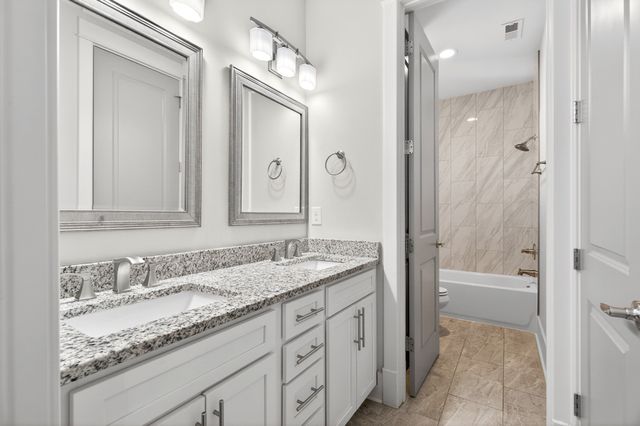 2404B 14th Ave, N, Nashville, TN 37208