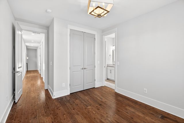 2404B 14th Ave, N, Nashville, TN 37208