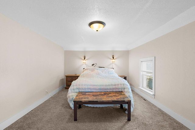 1214 GRAND STREET, Oshkosh, WI 54901