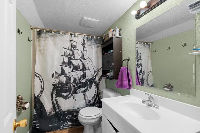 1214 GRAND STREET, Oshkosh, WI 54901