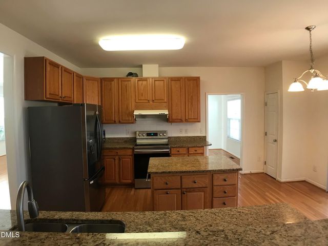 125 Mckenzie Meadow Lane, Apex, NC 27539