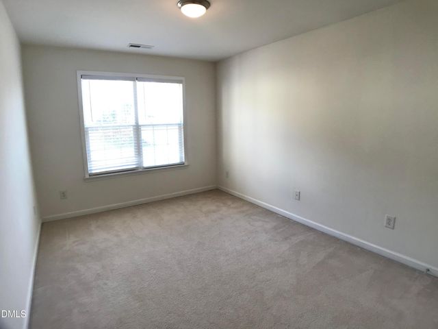 125 Mckenzie Meadow Lane, Apex, NC 27539