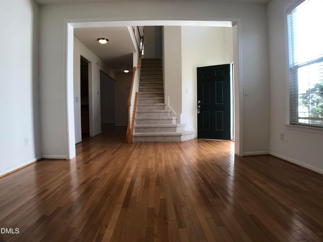 125 Mckenzie Meadow Lane, Apex, NC 27539