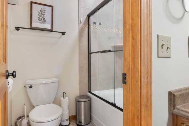 8420 Hawk Spring Hill, Fort Wayne, IN 46825