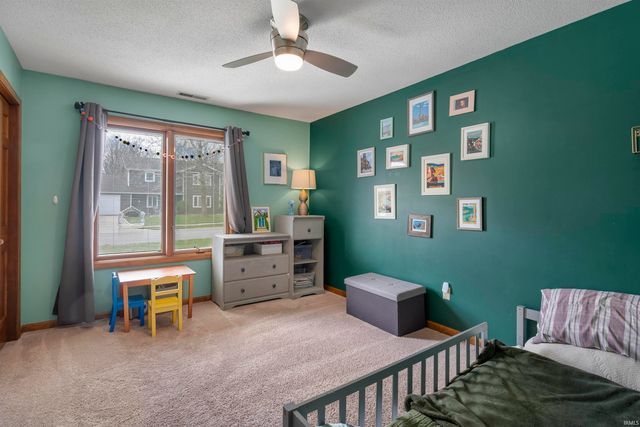 8420 Hawk Spring Hill, Fort Wayne, IN 46825