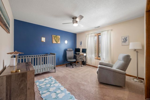 8420 Hawk Spring Hill, Fort Wayne, IN 46825