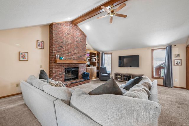 8420 Hawk Spring Hill, Fort Wayne, IN 46825