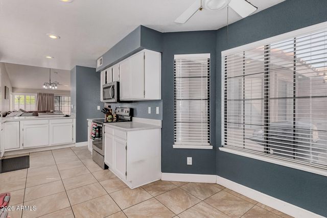 83 W Calle De Arcos --, Tempe, AZ 85284