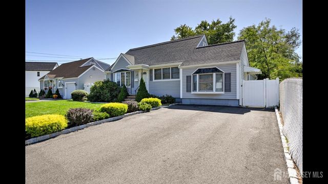 112 Madison Drive, South Plainfield, NJ 07080