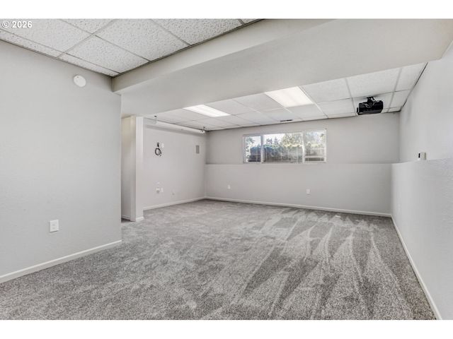 18801 Ne CLACKAMAS St, Portland, OR 97230