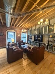 111 Beach St 2E, Boston, MA 02111