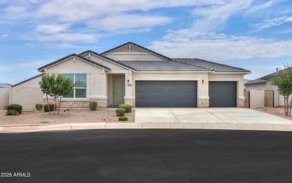 37803 W SANTA MONICA Avenue, Maricopa, AZ 85138 — exterior