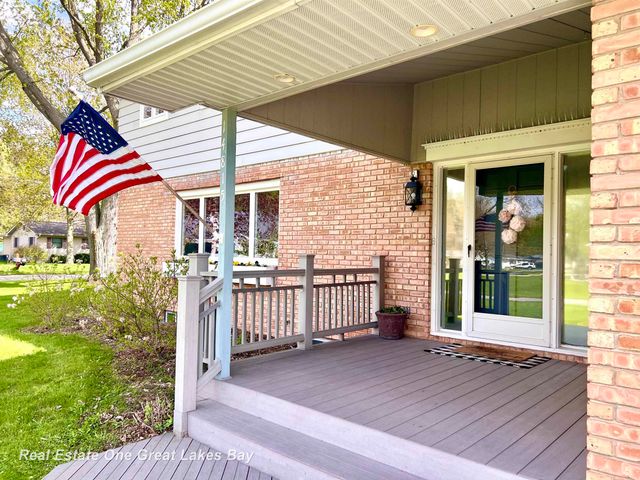 14815 Boynton Lane, Hemlock, MI 48626
