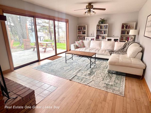 14815 Boynton Lane, Hemlock, MI 48626