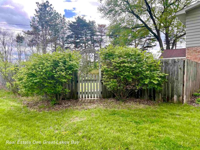 14815 Boynton Lane, Hemlock, MI 48626
