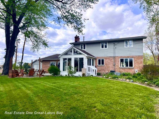 14815 Boynton Lane, Hemlock, MI 48626