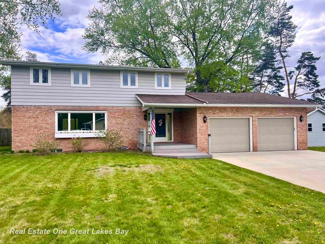 14815 Boynton Lane, Hemlock, MI 48626