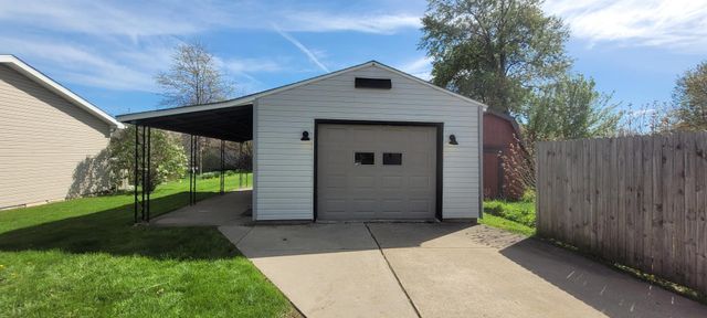 3001 HIGHLAND Road, Erie, PA 16506