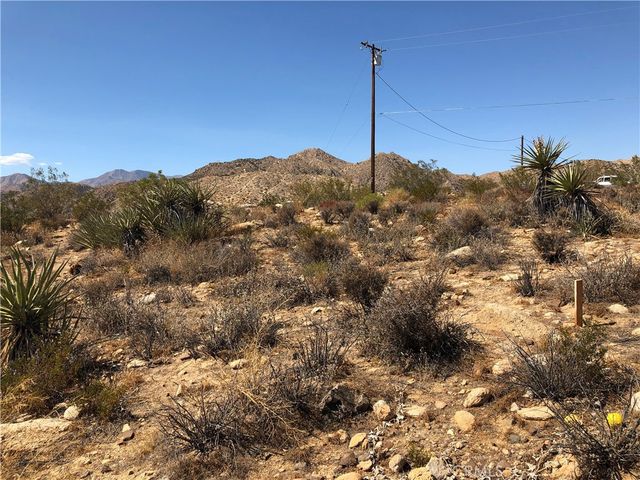 54575 Navajo Trail, Yucca Valley, CA 92284