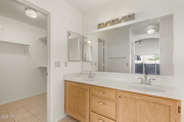 10648 W RUNION Drive, Peoria, AZ 85382