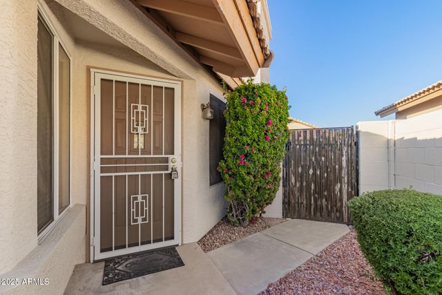 10648 W RUNION Drive, Peoria, AZ 85382