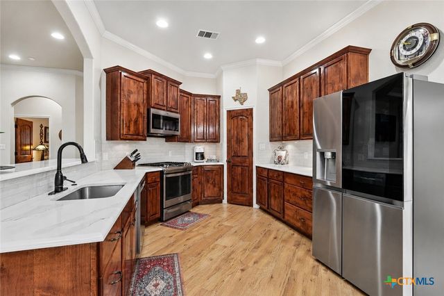 178 Whitell Bay, Canyon Lake, TX 78133
