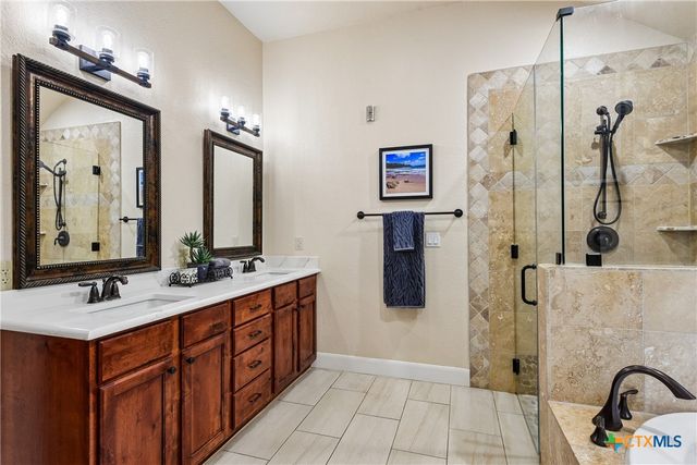 178 Whitell Bay, Canyon Lake, TX 78133
