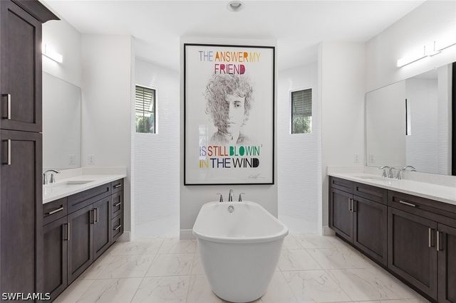 4199 11th AVE SW, Naples, FL 34116