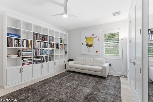 4199 11th AVE SW, Naples, FL 34116