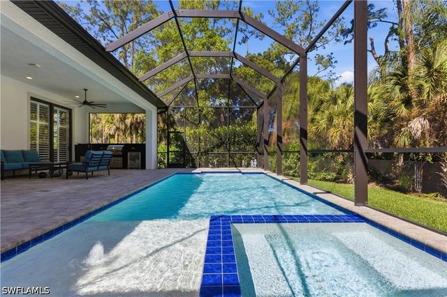 4199 11th AVE SW, Naples, FL 34116