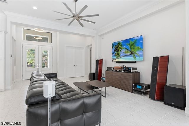 4199 11th AVE SW, Naples, FL 34116