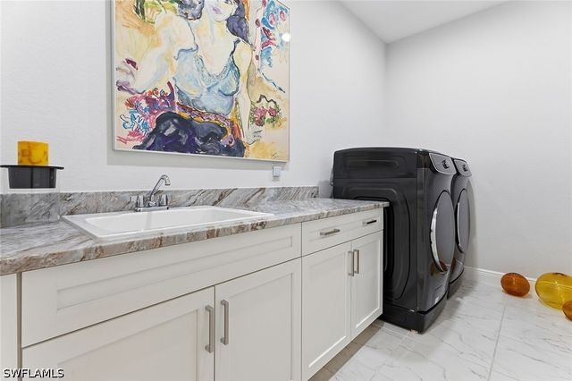 4199 11th AVE SW, Naples, FL 34116