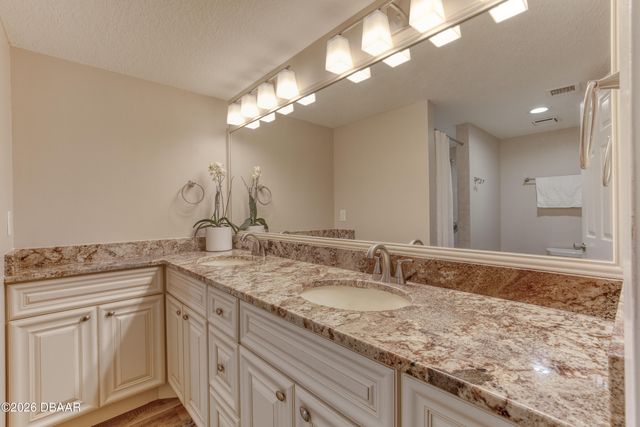 1239 Ocean Shore Blvd Apt 2E, Ormond Beach, FL 32176
