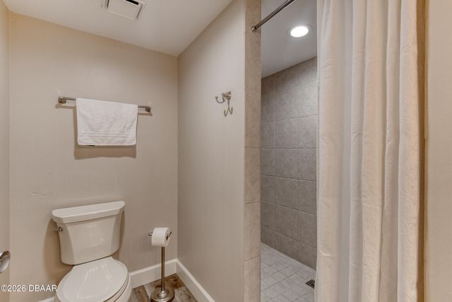 1239 Ocean Shore Blvd Apt 2E, Ormond Beach, FL 32176