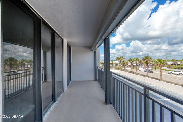 1239 Ocean Shore Blvd Apt 2E, Ormond Beach, FL 32176