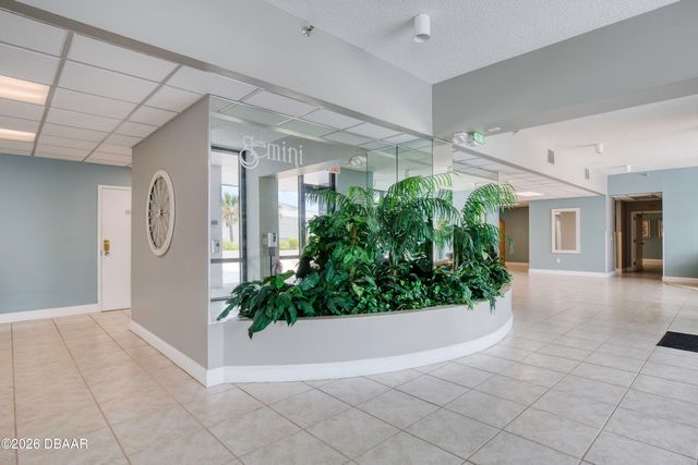 1239 Ocean Shore Blvd Apt 2E, Ormond Beach, FL 32176