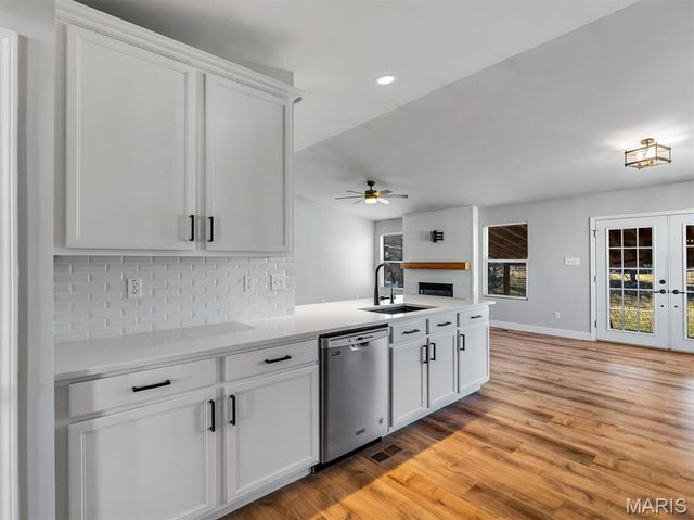 715 Ashton Way Circle, Eureka, MO 63025