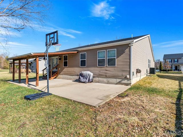 715 Ashton Way Circle, Eureka, MO 63025