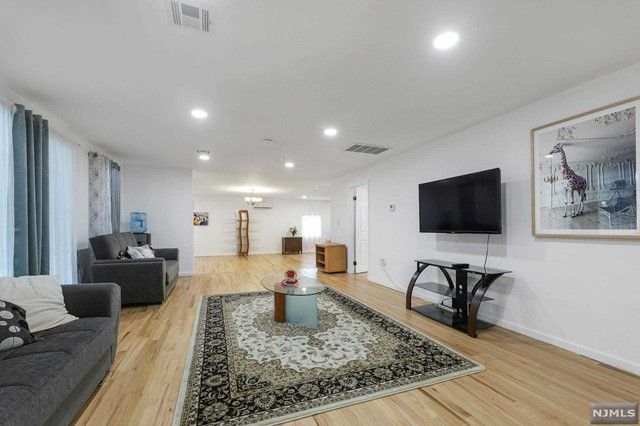 294 Coolidge Avenue, Englewood, NJ 07631