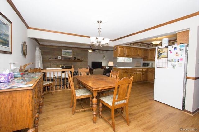 30208 Maplegrove Street, St. Clair Shores, MI 48082