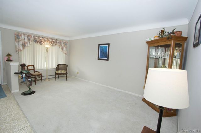 30208 Maplegrove Street, St. Clair Shores, MI 48082