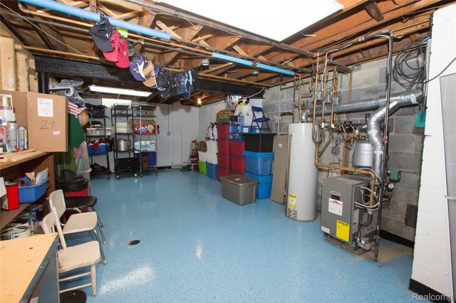 30208 Maplegrove Street, St. Clair Shores, MI 48082