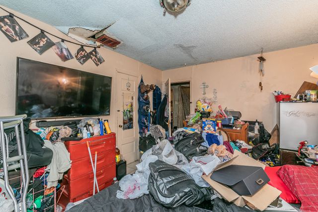 2100 N Riverside Drive, Fort Worth, TX 76111