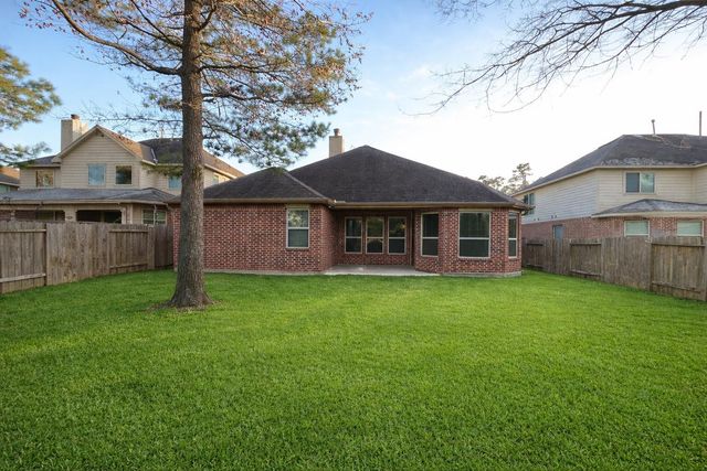 129 Autumn Forest Lane, Conroe, TX 77384