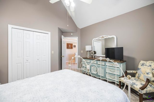 108 Falcon Crest, Warner Robins, GA 31088