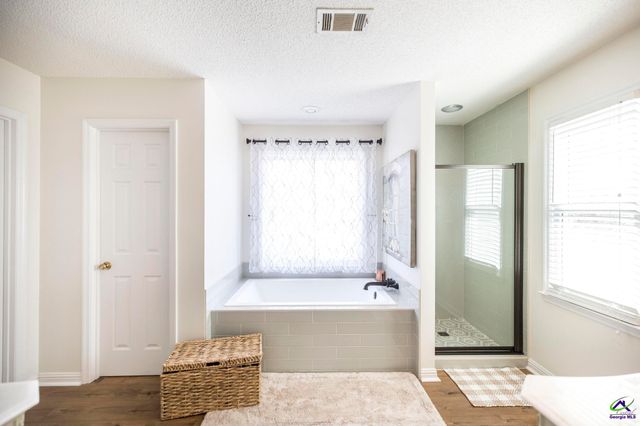 108 Falcon Crest, Warner Robins, GA 31088