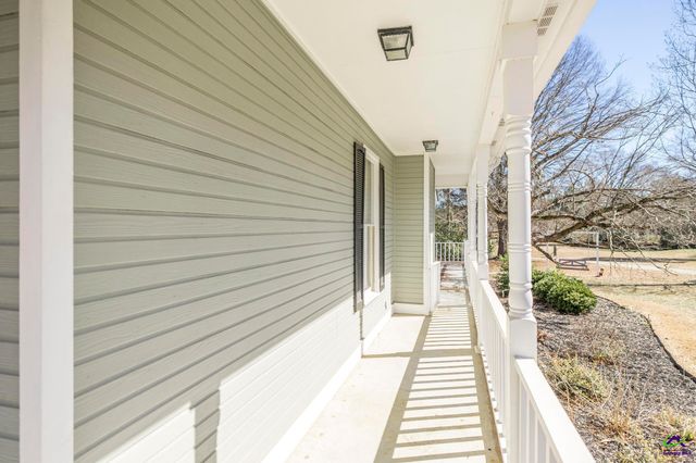 108 Falcon Crest, Warner Robins, GA 31088