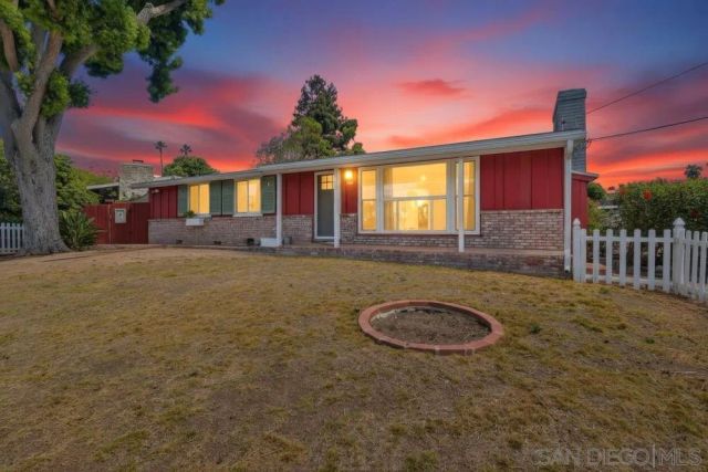 3956 El Canto, Spring Valley, CA 91977