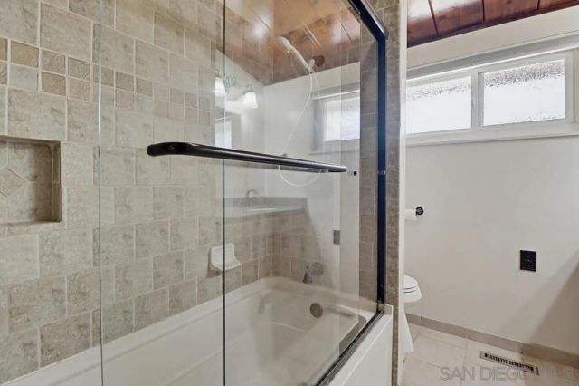 3956 El Canto, Spring Valley, CA 91977