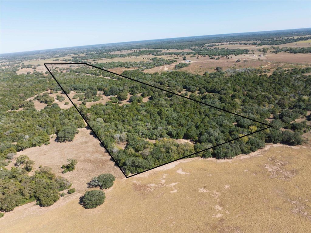 3550 County Road 387, Hallettsville, TX 77964